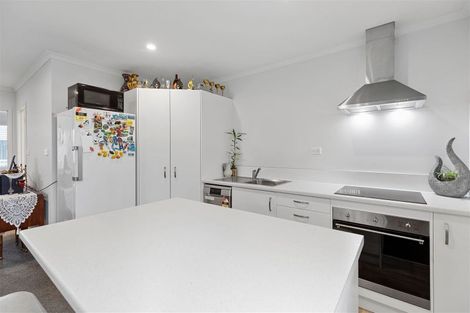 Photo of property in 12 Crest Way, Papamoa, 3118