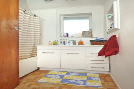 Photo of property in 4 Esmeralda Avenue, Avondale, Auckland, 1026