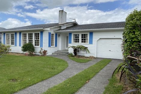 Photo of property in 186 High Street, Eltham, 4322