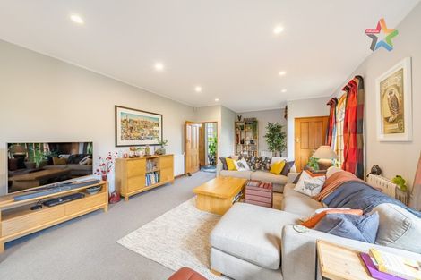 Photo of property in 2a Hobbs Grove, Epuni, Lower Hutt, 5011