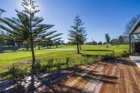 Photo of property in 18 Lucas Creek Way, Albany, Auckland, 0632