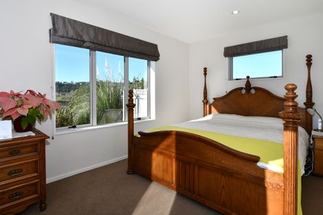 Photo of property in 39 Scoria Close, Pyes Pa, Tauranga, 3112