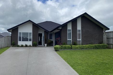Photo of property in 72 Hillpark Drive, Pokeno, 2402
