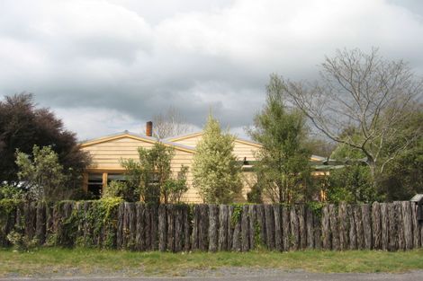 Photo of property in 24 Middleton Road, Hannahs Bay, Rotorua, 3010