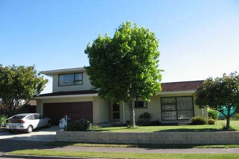 Photo of property in 7 Crosdale Place, Burnside, Christchurch, 8042
