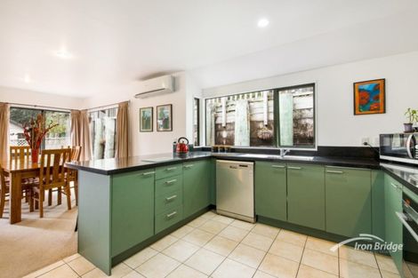 Photo of property in 17d Langana Avenue, Browns Bay, Auckland, 0630