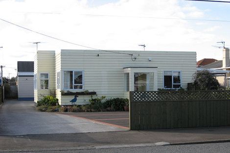 Photo of property in 133a Rongotai Road, Kilbirnie, Wellington, 6022