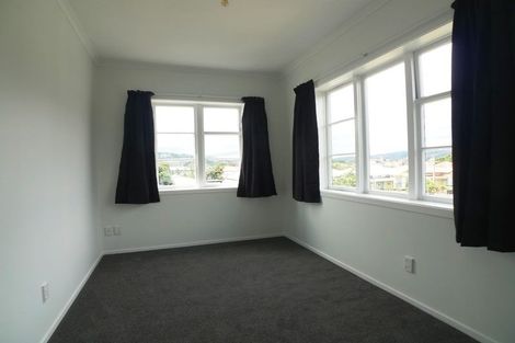 Photo of property in 2/2 Emerson Street, Petone, Lower Hutt, 5012