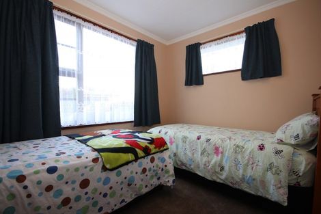 Photo of property in 40 Renfrew Street, Waikiwi, Invercargill, 9810