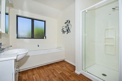 Photo of property in 10 Chatsfield Place, Te Kamo, Whangarei, 0112