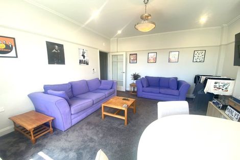 Photo of property in Fountain Court, 3/48 Oriental Parade, Oriental Bay, Wellington, 6011