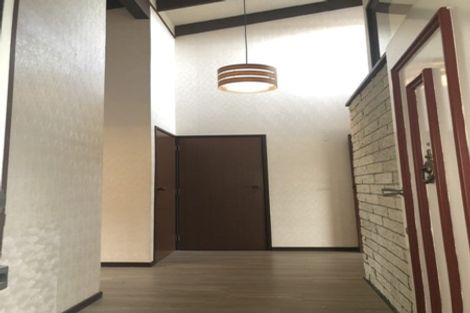 Photo of property in 2/35 Swanson Road, Henderson, Auckland, 0610