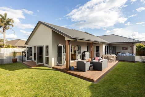 Photo of property in 25 Serena Key, Papamoa Beach, Papamoa, 3118