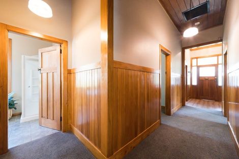 Photo of property in 16 Margaret Street, Roslyn, Palmerston North, 4414