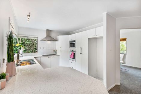 Photo of property in 9 Picasso Drive, West Harbour, Auckland, 0618