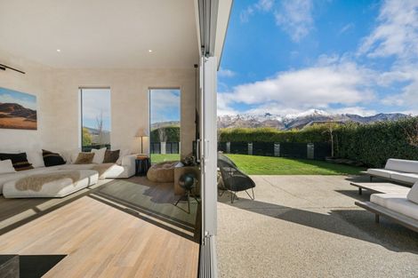 Photo of property in 120 Rob Roy Lane, Wanaka, 9305