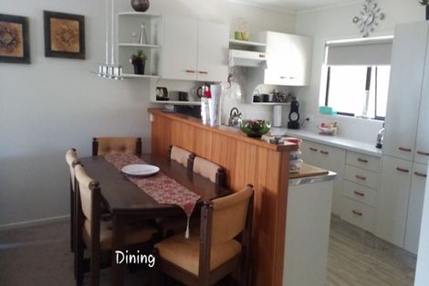 Photo of property in 4 Seaview Road, Cable Bay, 0420