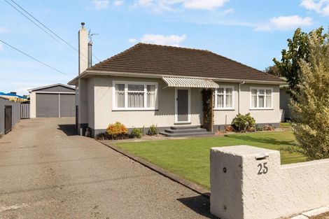 Photo of property in 25 Caffray Avenue, Aramoho, Whanganui, 4500