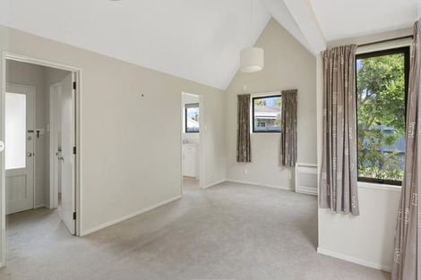 Photo of property in 77a Abberley Crescent, St Albans, Christchurch, 8014