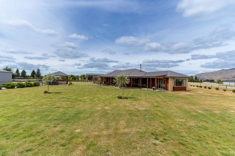 Photo of property in 15 The Drive, Twizel, 7999