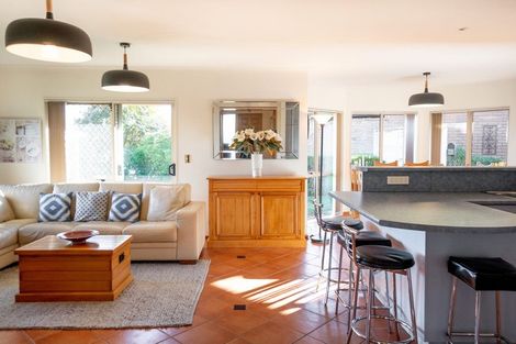 Photo of property in 21 Highcrest Heights, Westmorland, Christchurch, 8025