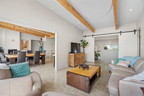Photo of property in 143 Saqa Way, Matapouri, Whangarei, 0173