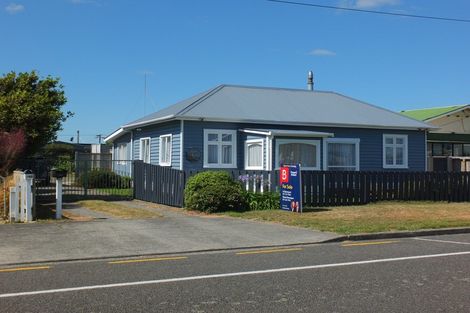 Photo of property in 141 Seabury Avenue, Foxton Beach, Foxton, 4815