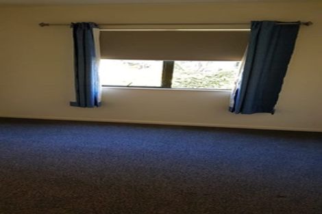 Photo of property in 4/3 Orwell Road, Greenhithe, Auckland, 0632