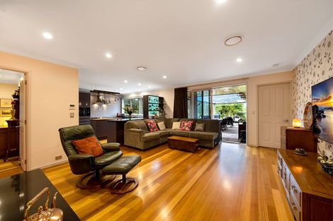Photo of property in 33 Mudgeways Road, Massey, Auckland, 0614