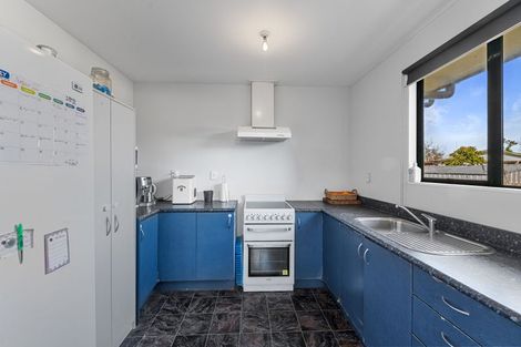 Photo of property in 10 Volta Place, Clendon Park, Auckland, 2103