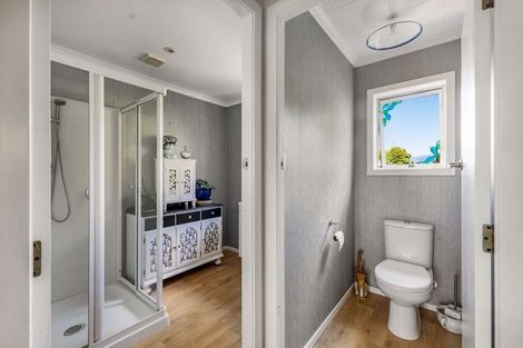 Photo of property in 21 Pararewa Drive, Whalers Gate, New Plymouth, 4310