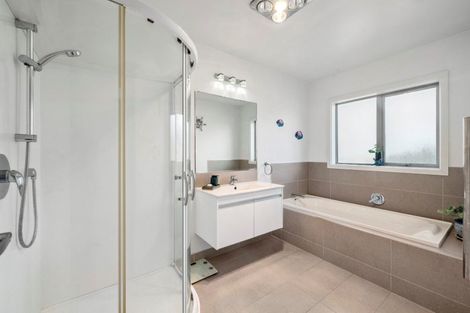 Photo of property in 10 Kipling Crescent, Owhata, Rotorua, 3010