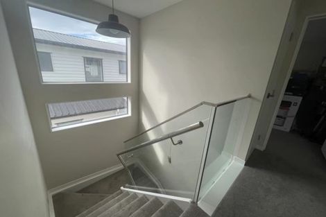 Photo of property in 5 Toanui Road, Hobsonville, Auckland, 0616