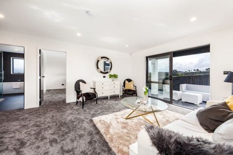 Photo of property in 12 Takurua Terrace, Orewa, 0931