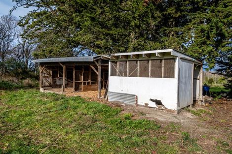 Photo of property in 561 Waimate Highway, Saint Andrews, Timaru, 7971