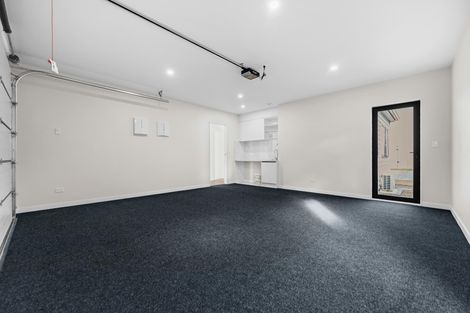 Photo of property in 31 Korowhiti Road, Clarks Beach, 2122