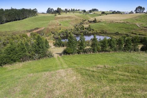 Photo of property in 525 Kaipikari Road, Urenui, 4375