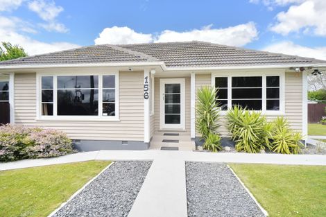 Photo of property in 156 Vagues Road, Northcote, Christchurch, 8052
