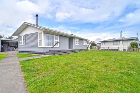 Photo of property in 12 Liverpool Crescent, Flaxmere, Hastings, 4120
