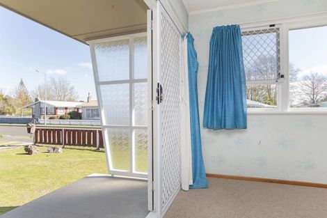 Photo of property in 38 Totara Street, Te Hapara, Gisborne, 4010