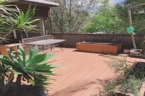 Photo of property in 5 Telephone Road, Birkenhead, Auckland, 0626