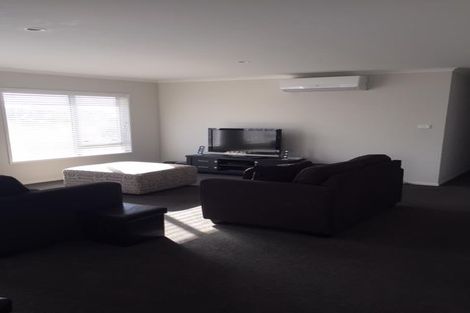 Photo of property in 25 Oka Street, Papamoa Beach, Papamoa, 3118