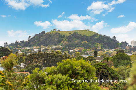 Photo of property in 3 Keystone Avenue, Mount Roskill, Auckland, 1041