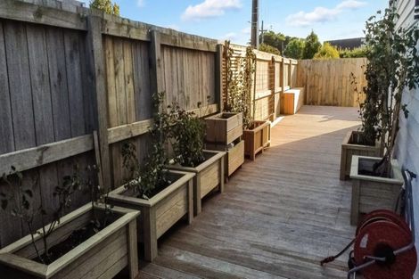 Photo of property in 1/18 Hutchinsons Road, Bucklands Beach, Auckland, 2014