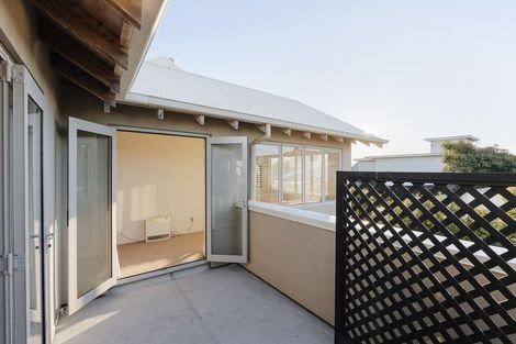 Photo of property in 215b Oceanbeach Road, Mount Maunganui, 3116