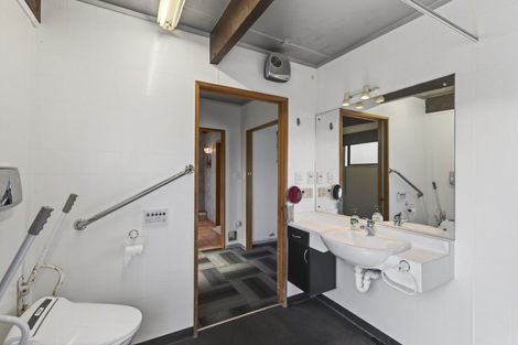 Photo of property in 5 Seddon Street, Westown, New Plymouth, 4310