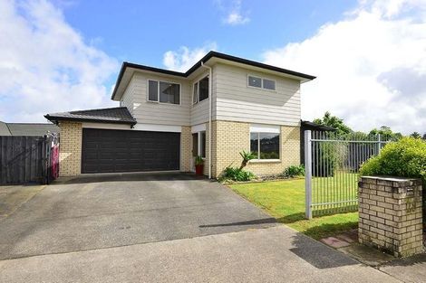 Photo of property in 28 Chic Gardens, Parakai, 0830