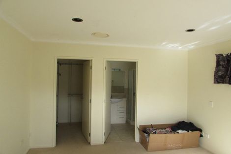 Photo of property in 60 South Kensington Way, Henderson, Auckland, 0612