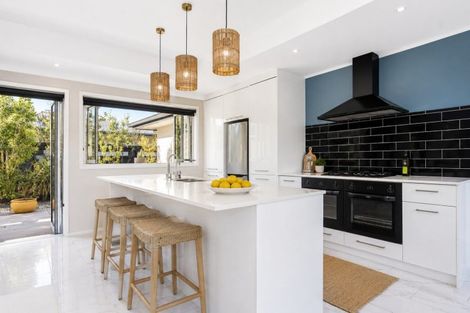 Photo of property in 72 Hamilton Drive, Wainui, Gisborne, 4010