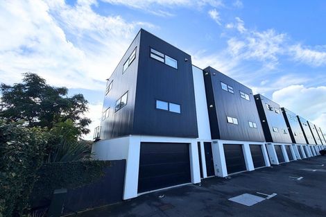 Photo of property in 22 Ashley Place, Papamoa Beach, Papamoa, 3118